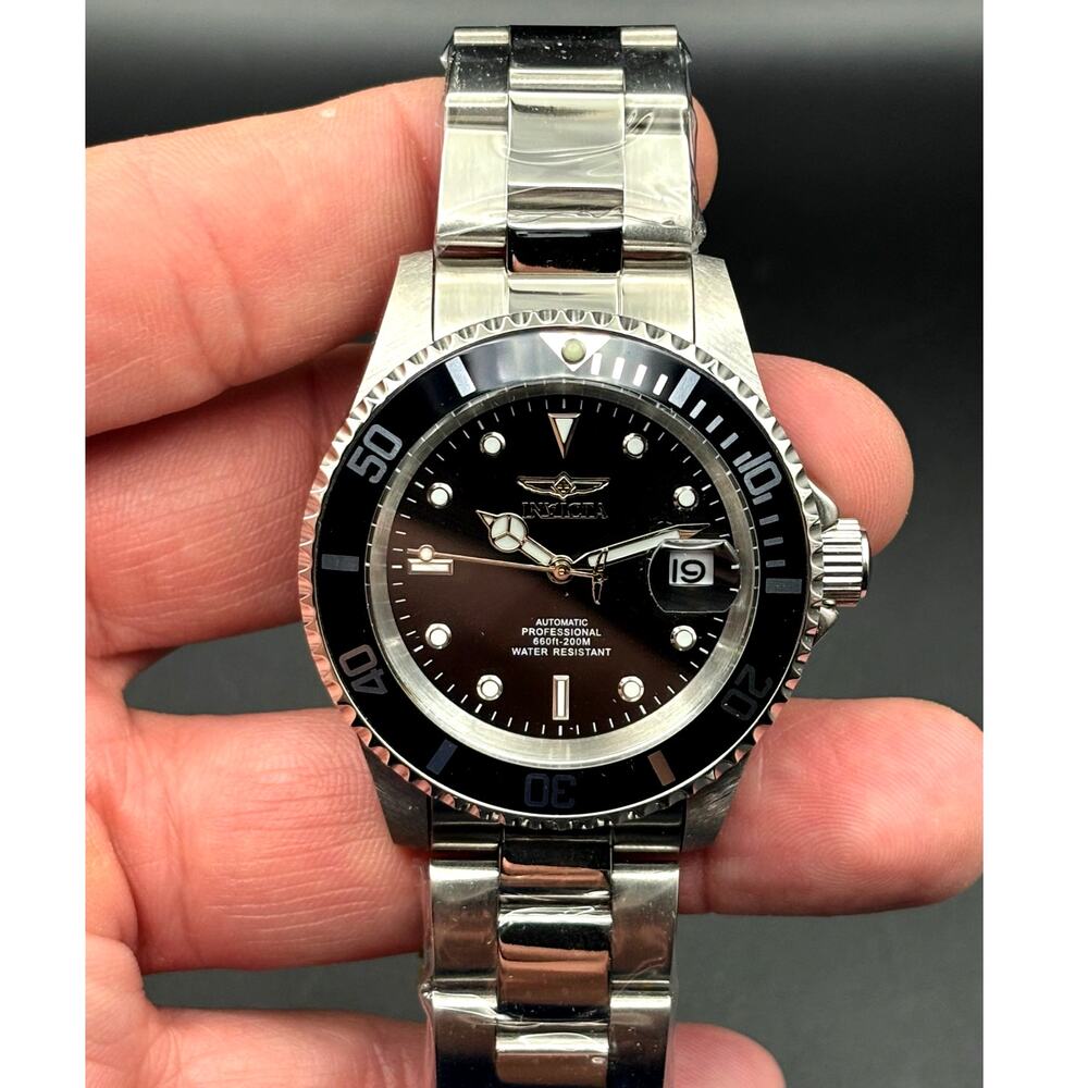 Invicta 69748 Pro Diver Automatic Mens Watch 40mm Black Dial 200M Steel NIBWT